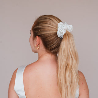 Levana Scrunchie