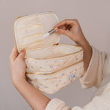 Soft Bloom Make-uptasje