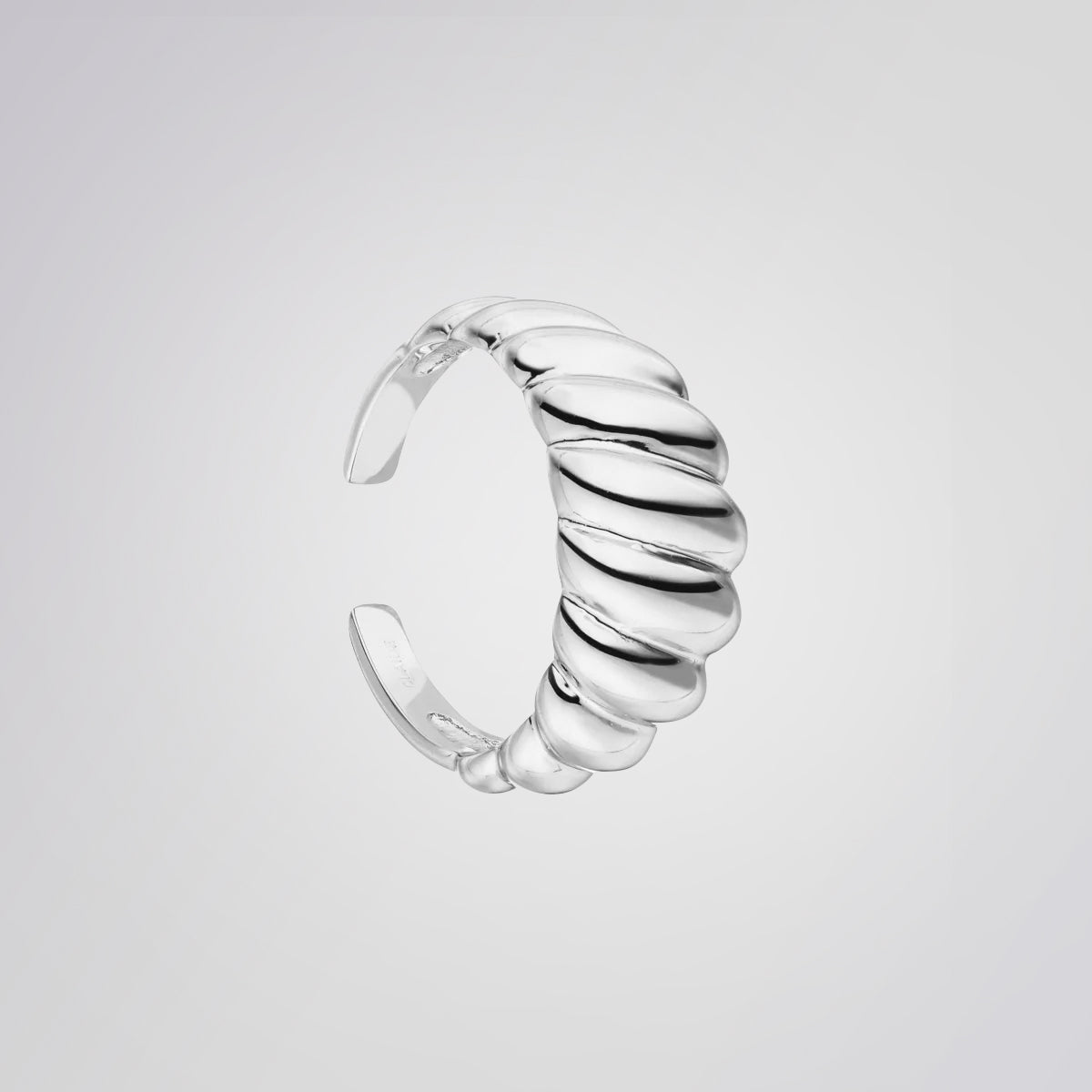 Jaden ring